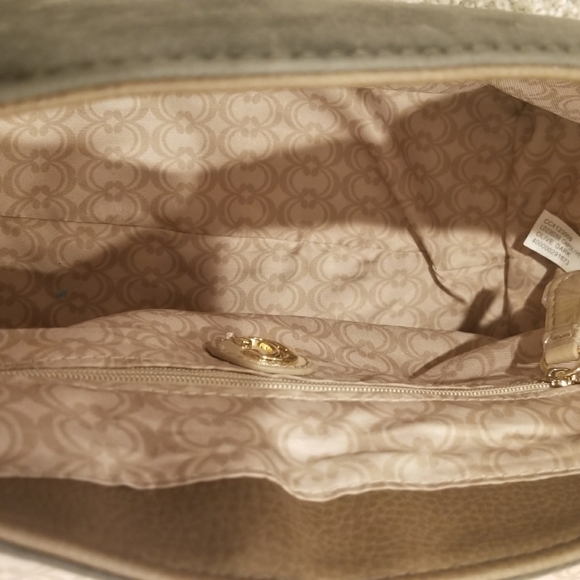 💖💥New to the closet💥💖NWOT Olive green Suede handbag - Picture 7 of 15